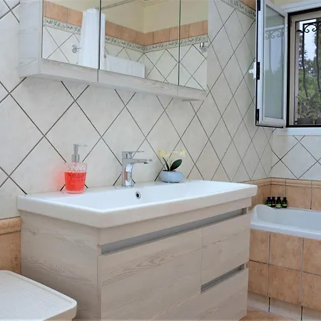 La Bella - Luxury House Close To Corfu Town Potamós